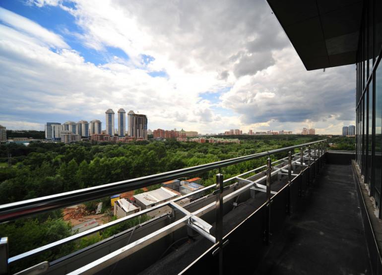 Victory Park Plazа: Виды из окон